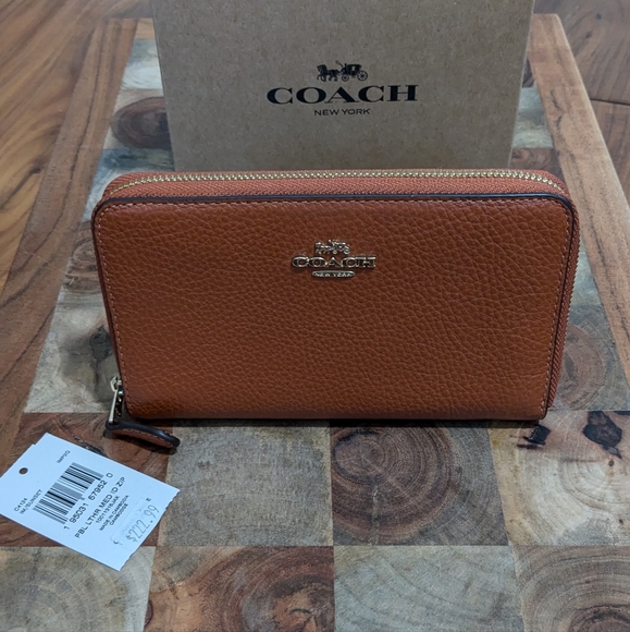 Coach Sunset Refined Pebbled Leather Medium ID Zip Close Wallet New in Box ❤️ - Picture 1 of 7